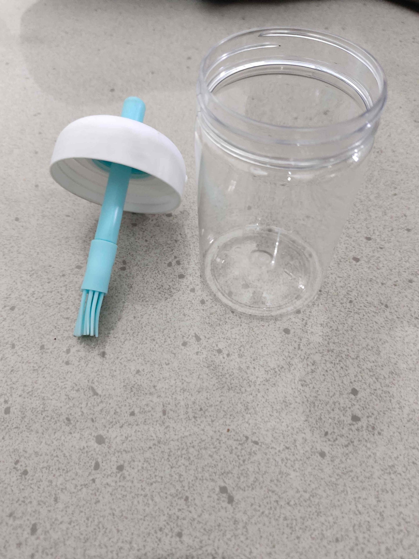 QuickMeasure Oil Dispenser